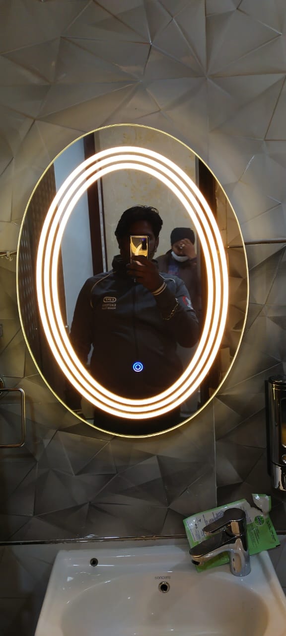 Oval Mirror
